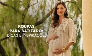 modelo usando vestido com as duas maos na barrgia e escrito roupas para batizado dicas e inspiracoes